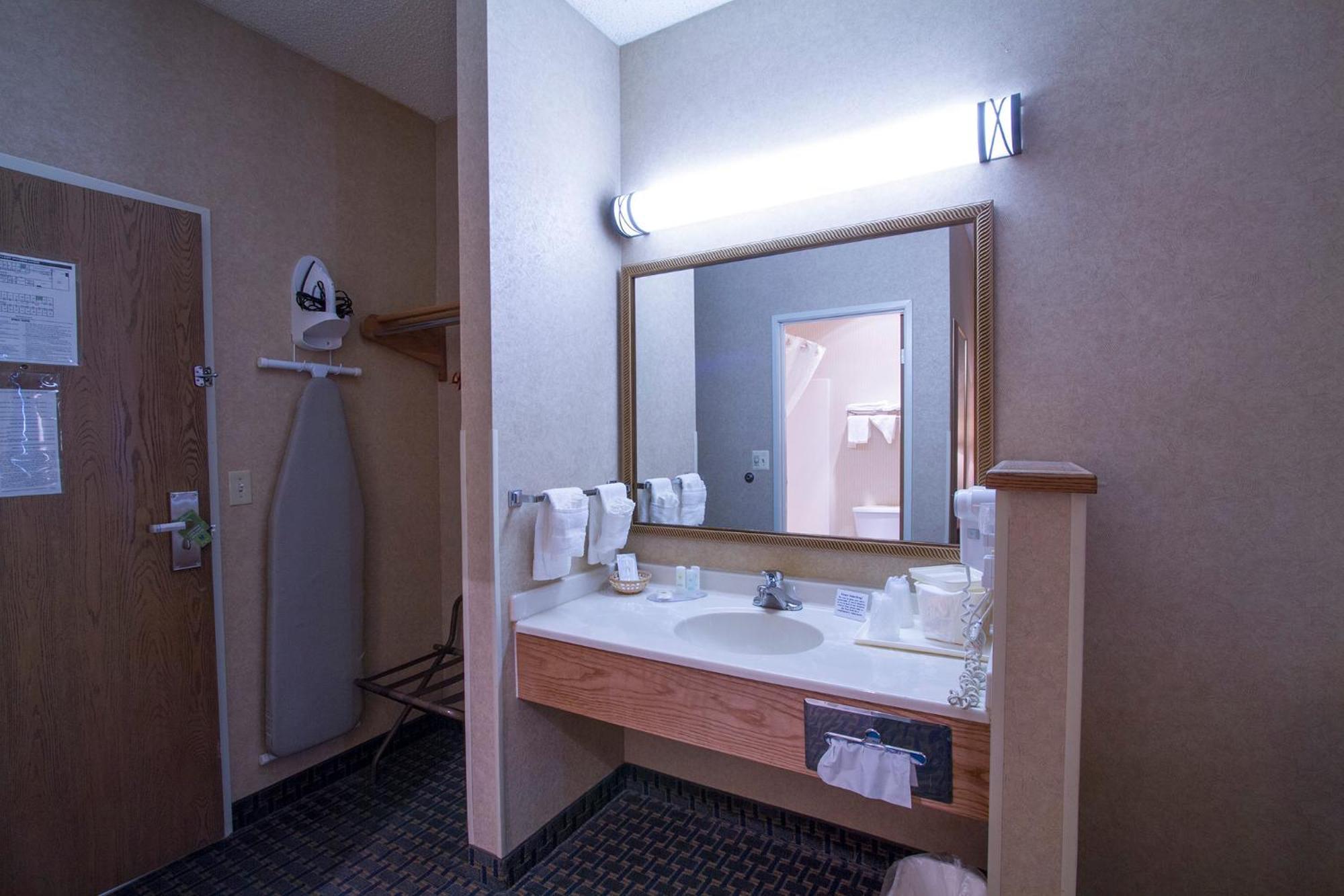 Miles City Hotel Dış mekan fotoğraf